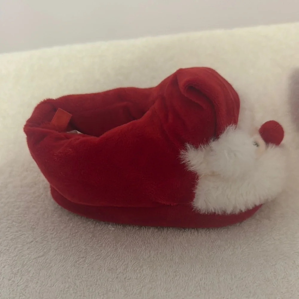 The Children's Place Red Santa Kids Slippers